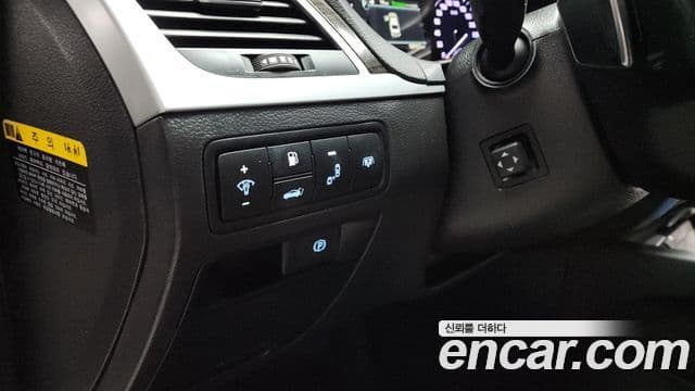 Genesis G80 Premium Luxury, 2018 16