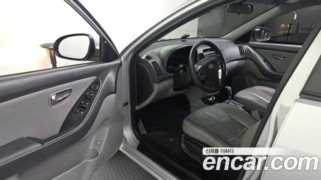 Hyundai Avante HD Luxury, 2010 10