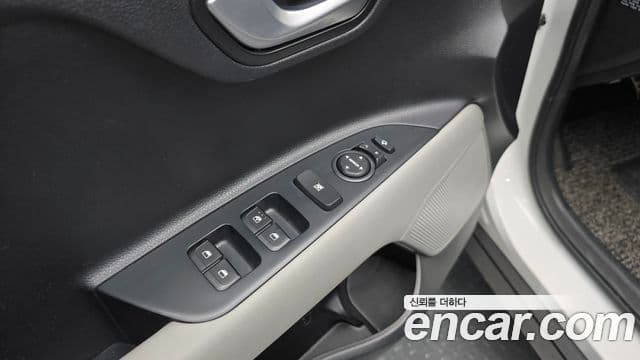 Kia Stonic Prestige, 2018 17