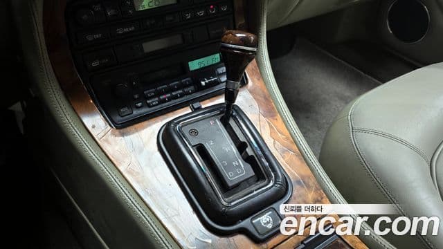 Jaguar XJ-6 X300, 1996 9