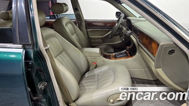 Jaguar XJ-6 X300, 1996 12