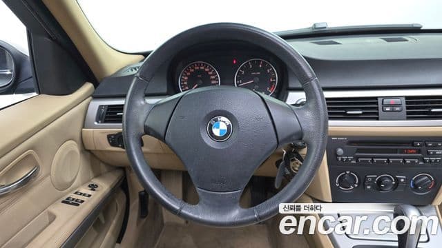 BMW 3시리즈 (E90) 320i седан, 2005 13