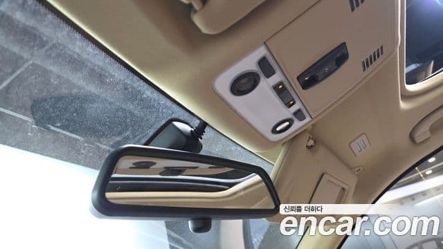 BMW 3시리즈 (E90) 320i седан, 2005 18