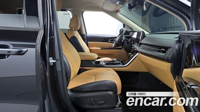 Kia Carnival 4세대 Signature, 2023 11