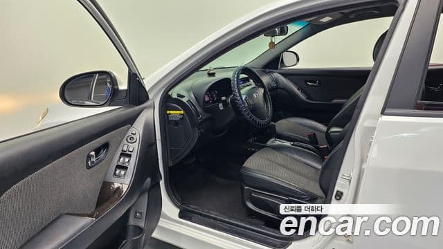 Hyundai Avante гибрид 빌트인캠2 — базовая версия - Built-in Cam 2, 2011 10