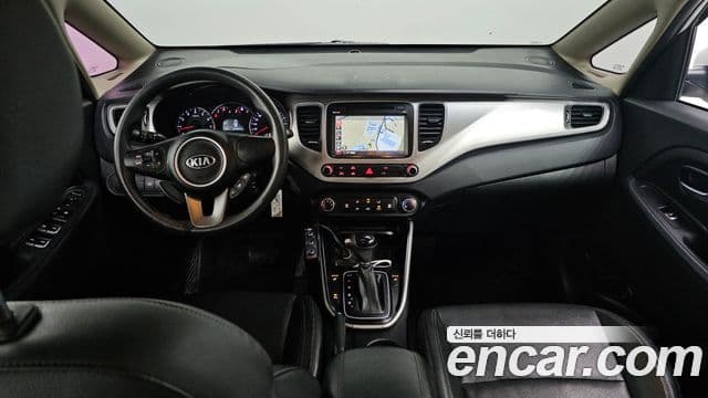 Kia The / новый New Carens 2.0 LPI Deluxe(арендный автомобиль), 2018 7