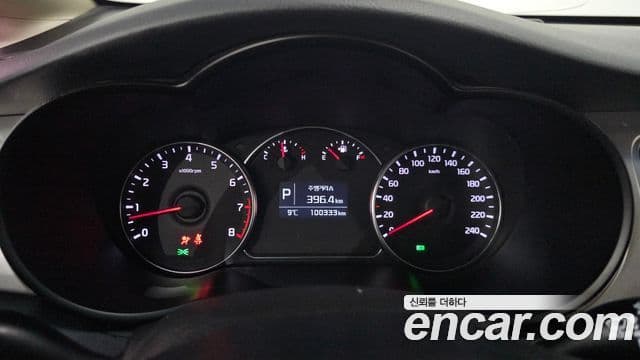 Kia The / новый New Carens 2.0 LPI Deluxe(арендный автомобиль), 2018 8