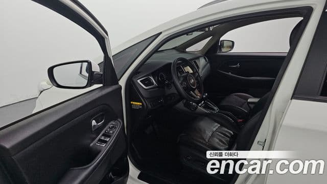 Kia The / новый New Carens 2.0 LPI Deluxe(арендный автомобиль), 2018 10