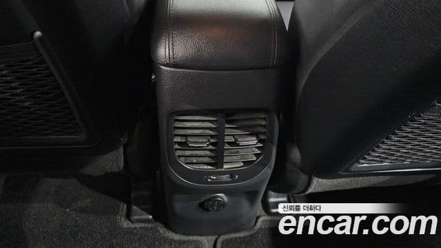 Kia The / новый New Carens 2.0 LPI Deluxe(арендный автомобиль), 2018 19