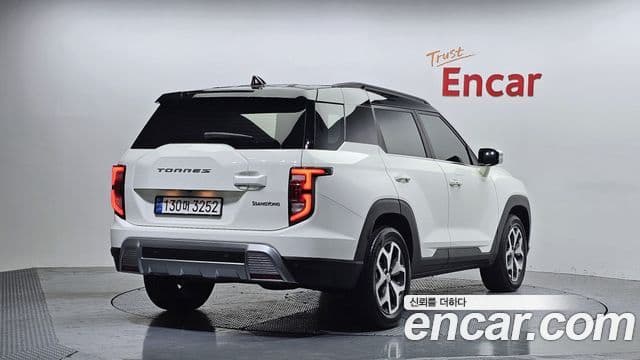 KG모빌리티(SsangYong) Torres T7, 2023 2