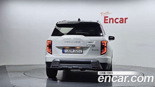 KG모빌리티(SsangYong) Torres T7, 2023 4