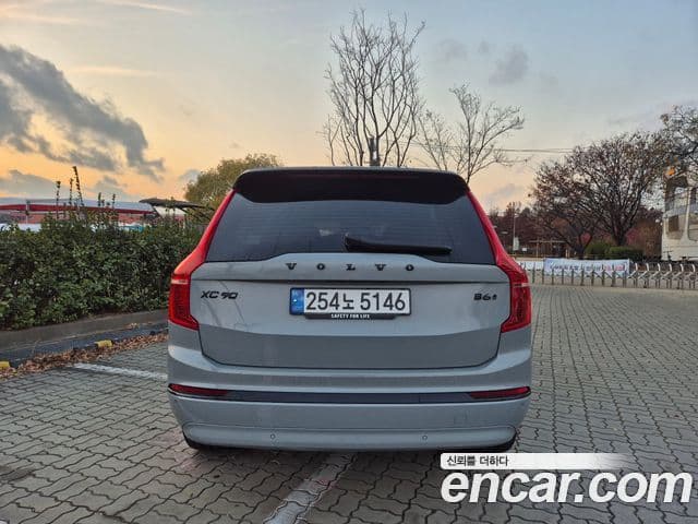 Volvo XC90 2세대 B6 Ultimate Bright, 2024 10