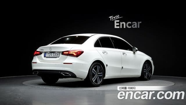 Mercedes-Benz A-класс W177 A200d седан, 2021 2