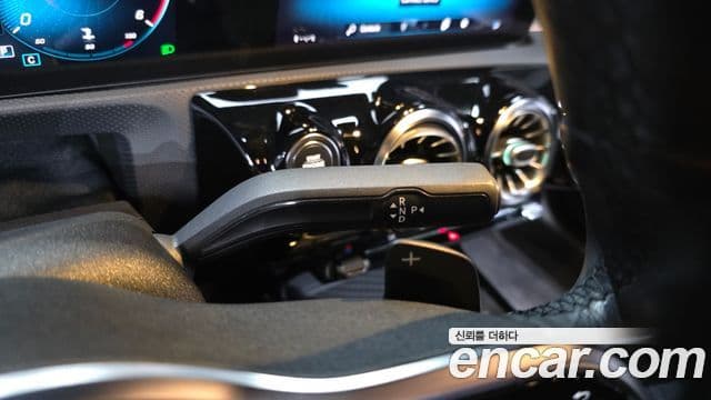 Mercedes-Benz A-класс W177 A200d седан, 2021 9