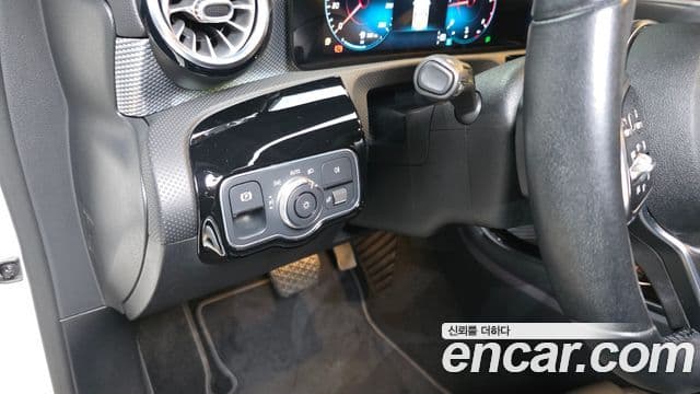 Mercedes-Benz A-класс W177 A200d седан, 2021 17