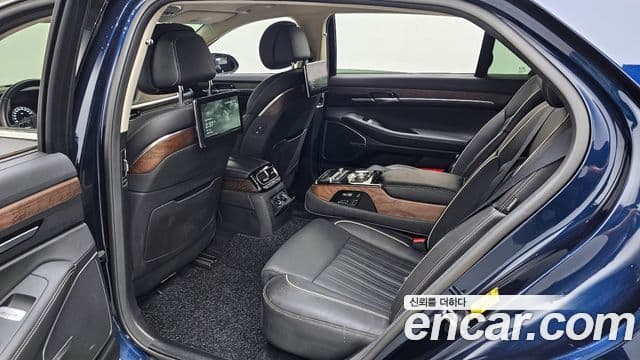 Genesis G90 Premium Luxury, 2021 12