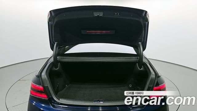 Genesis G90 Premium Luxury, 2021 20