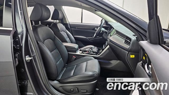 Kia K7 Premier Noblesse, 2020 10