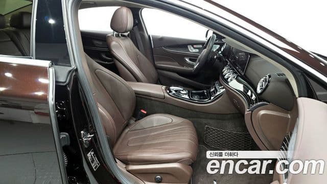 Mercedes-Benz CLS-класс C257 AMG Line, 2019 11