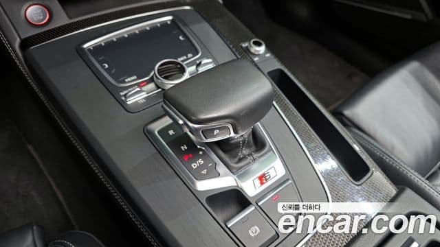 Audi SQ5 (FY), 2020 9