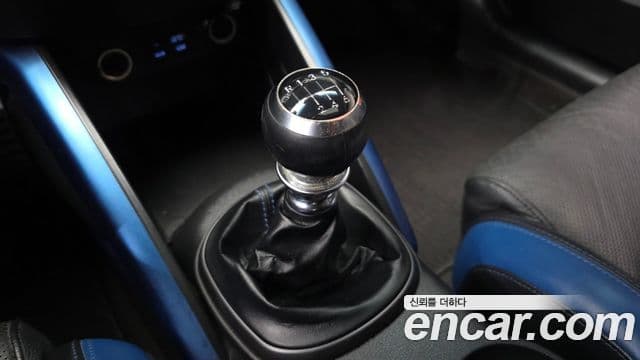 Hyundai The / новый New Veloster 1.6 турбо D Spec, 2015 9