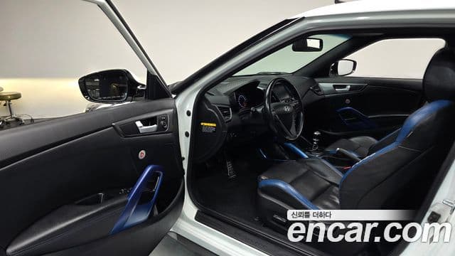 Hyundai The / новый New Veloster 1.6 турбо D Spec, 2015 11