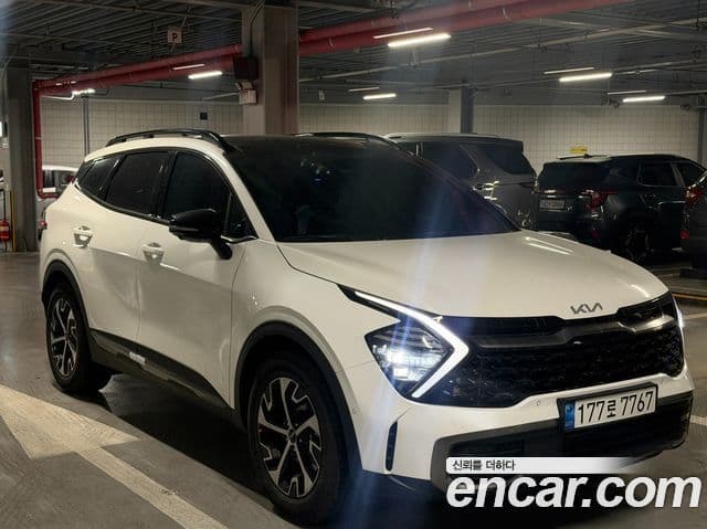 Kia Sportage 5세대 гибрид Signature Gravity 2WD, 2023 2