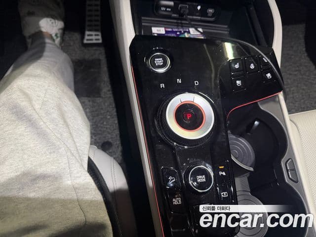 Kia Sportage 5세대 гибрид Signature Gravity 2WD, 2023 15