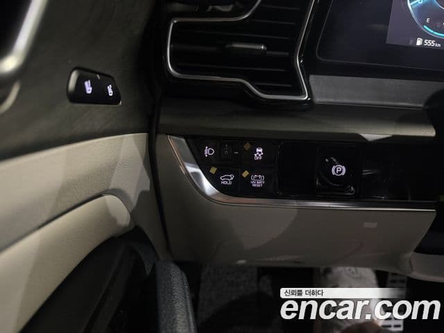 Kia Sportage 5세대 гибрид Signature Gravity 2WD, 2023 16