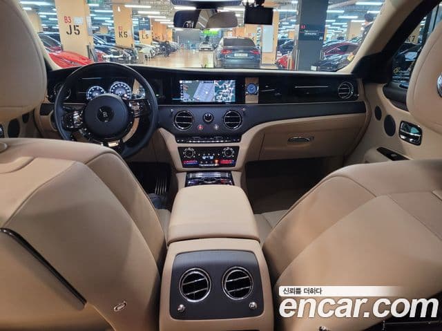 Rolls-Royce 고스트 2세대 6.7 EWB V12, 2023 6
