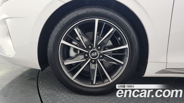 Hyundai The / новый New Grandeur IG Le Blanc, 2022 все фото