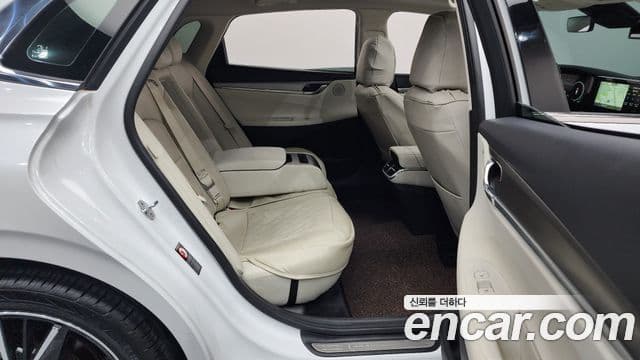 Hyundai The / новый New Grandeur IG Le Blanc, 2022 12