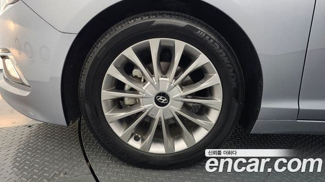 Hyundai LF Sonata 2.0 Smart, 2016 все фото