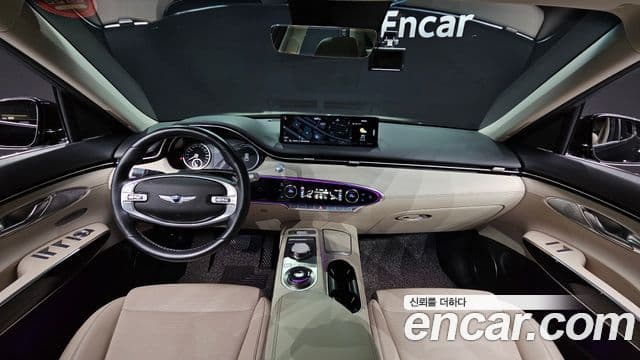 Genesis GV70, 2022 7