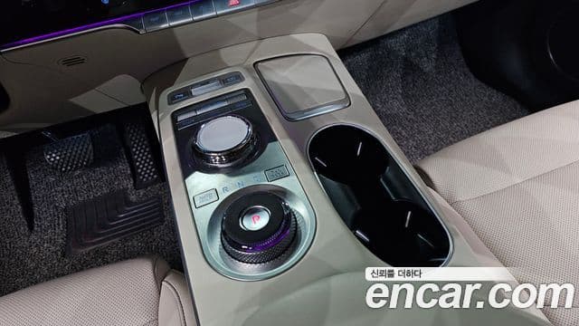 Genesis GV70, 2022 9