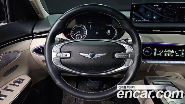 Genesis GV70, 2022 13