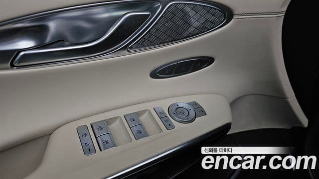 Genesis GV70, 2022 17