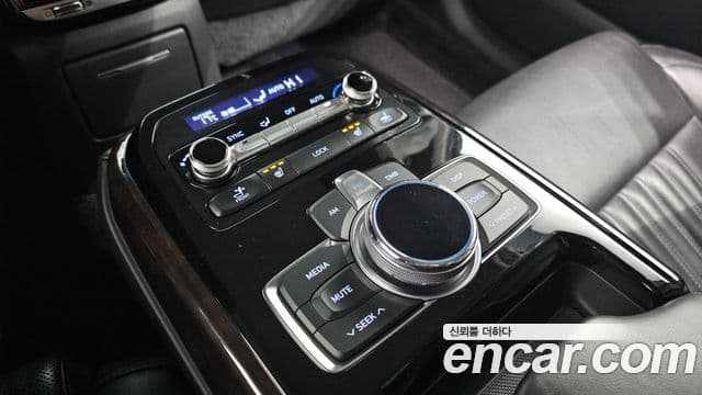 Genesis EQ900 Premium Luxury, 2016 18