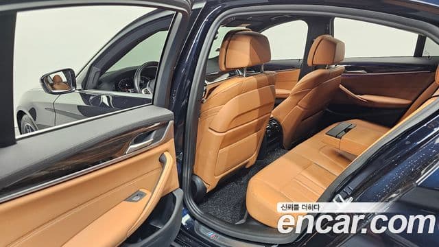 BMW 5시리즈 (G30) 520i M Sport, 2021 11