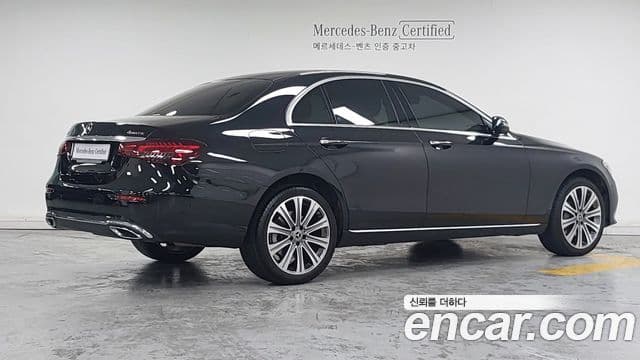Mercedes-Benz E-класс W213 Exclusive, 2023 2