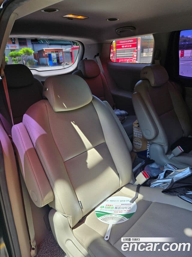 Kia The / новый New Carnival Luxury, 2019 11