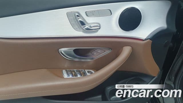 Mercedes-Benz E-класс W213 Avantgarde, 2021 15