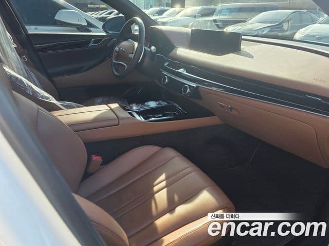 Genesis G80 (RG3) бензин 2.5 турбо 2WD, 2021 10