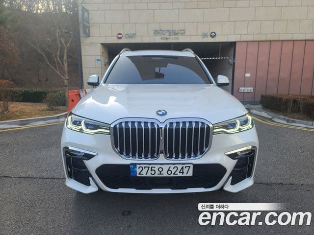 BMW X7 (G07) xDrive 40i M Sport 6인승, 2022 1