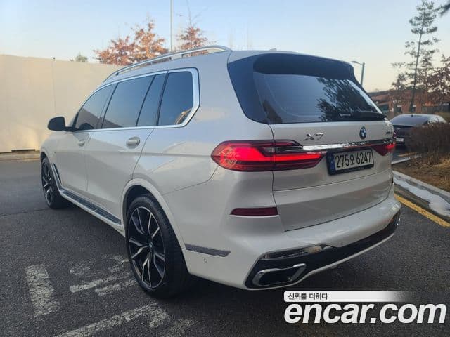 BMW X7 (G07) xDrive 40i M Sport 6인승, 2022 4