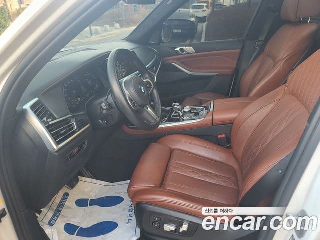 BMW X7 (G07) xDrive 40i M Sport 6인승, 2022 12