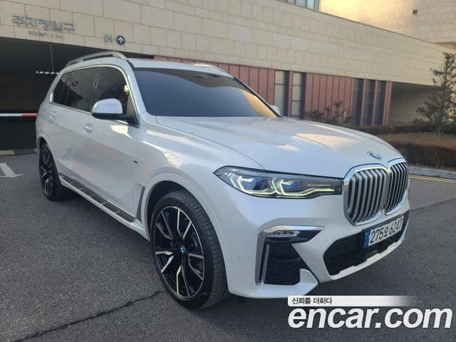 BMW X7 (G07) xDrive 40i M Sport 6인승, 2022 14