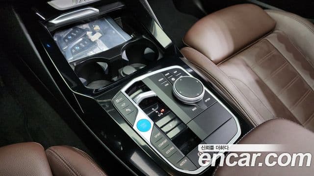 BMW iX3 M Sport, 2024 9