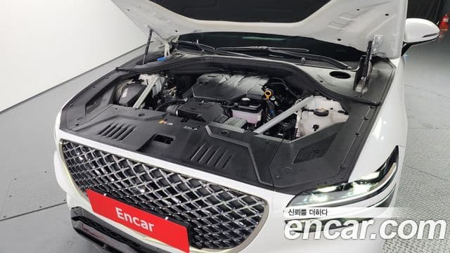 Genesis GV70, 2023 6