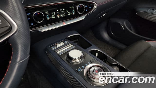 Genesis GV70, 2023 9